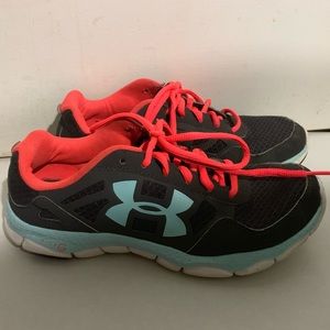 Under Armour Micro G running shoes Size 7.5